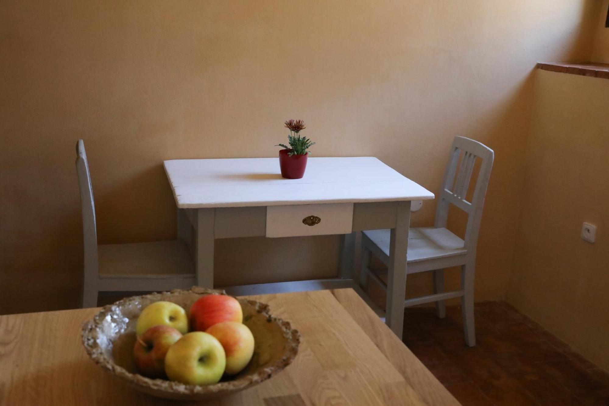 Historicke Apartmany Zelenohorska Posta Nepomuk 外观 照片